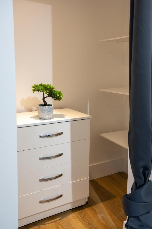 Stylish 2 Bedrooms Little Venice - 44 Apartament Londra
